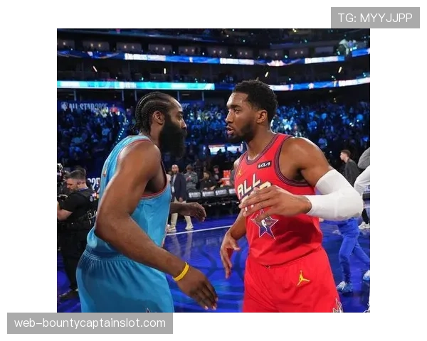 米切尔谈哈登加盟:忠诚被高估了,这是真实的,我尊重事实 米切尔谈哈登加盟:忠诚被高估了,这是真实的,我尊重事实